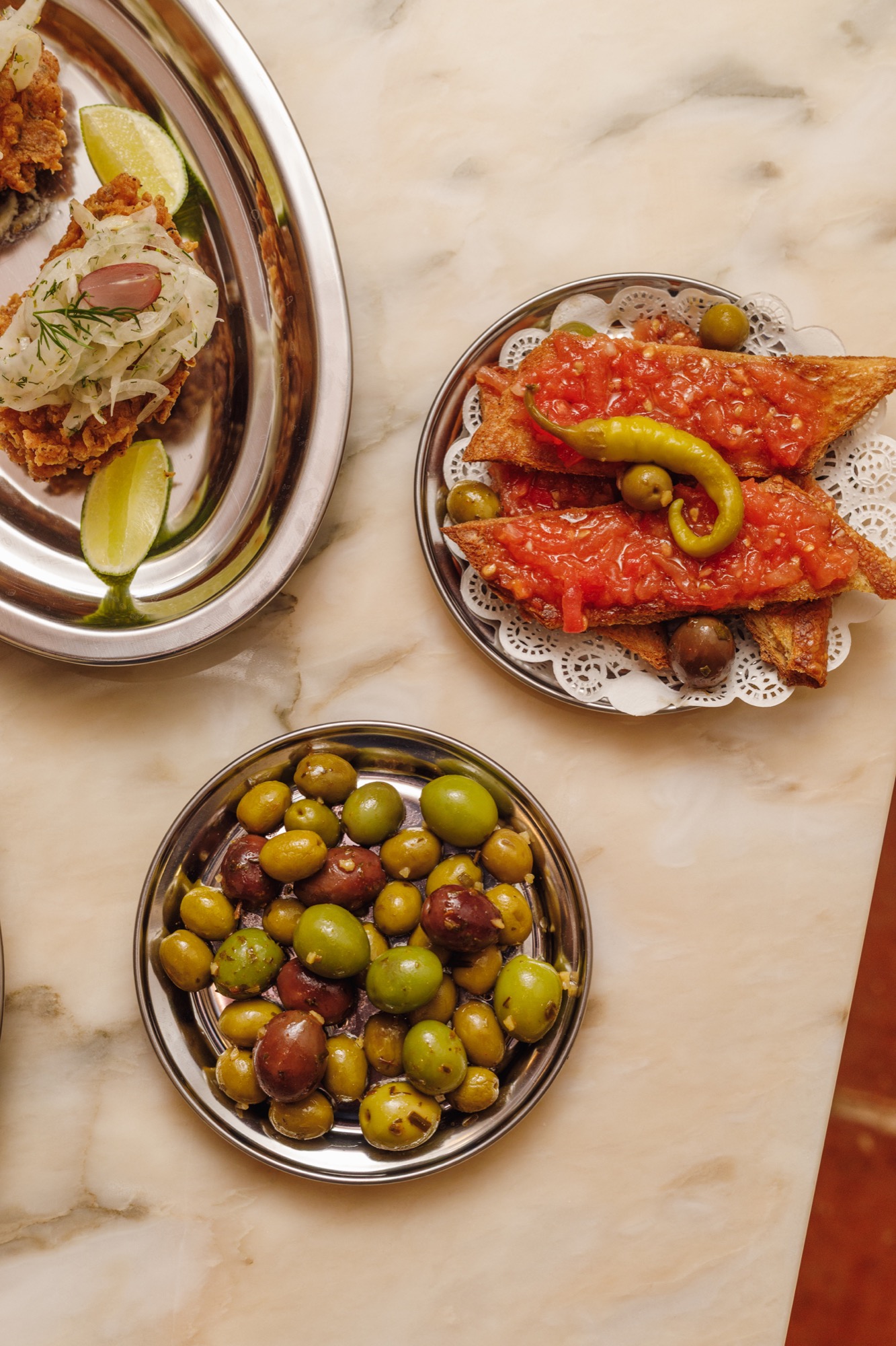 VIBEYARD olives and tomato bread